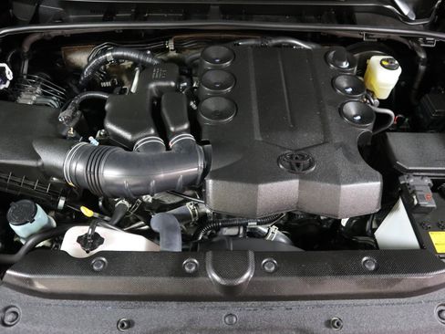 Used 2021 Toyota 4Runner SR5 RWD image 14