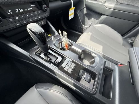 New 2026 Subaru Outback Premium AWD/4WD image 20