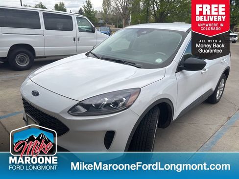 Used 2022 Ford Escape SE w/ Convenience Package AWD/4WD image 1