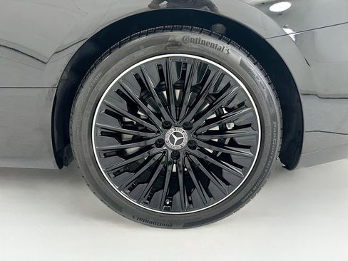 Certified 2026 Mercedes-Benz CLE 300 4MATIC Coupe image 28