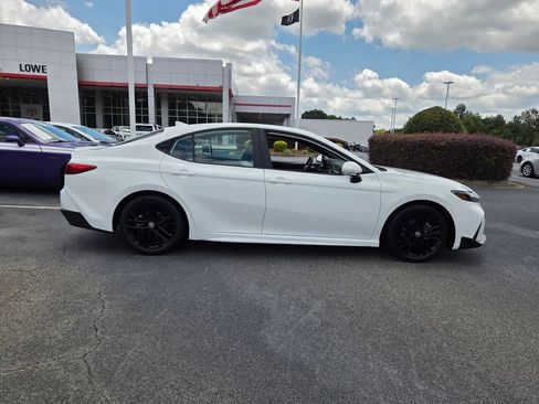 Certified 2025 Toyota Camry SE FWD image 12
