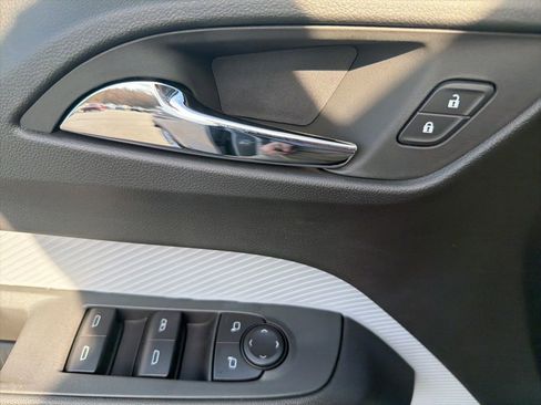 New 2027 Chevrolet Bolt LT w/ Comfort Package image 23