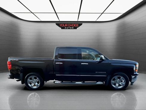 Used 2015 Chevrolet Silverado 1500 LTZ w/ LTZ Plus Package image 11