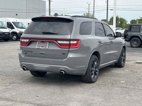 Used 2023 Dodge Durango R/T AWD/4WD image 4