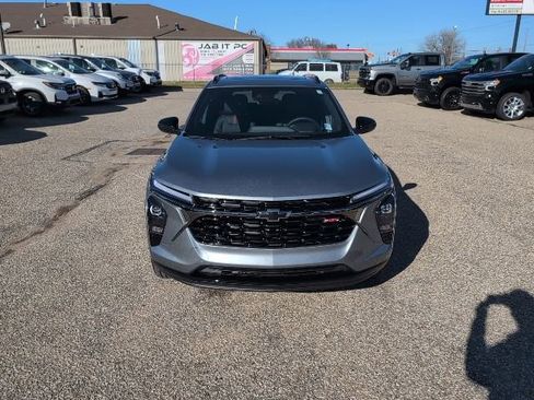 New 2026 Chevrolet Trax RS w/ Sunroof Package image 15