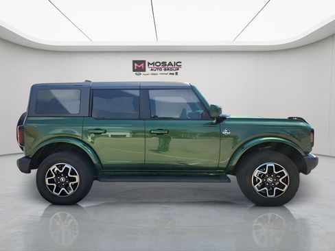 Used 2023 Ford Bronco Outer Banks image 10