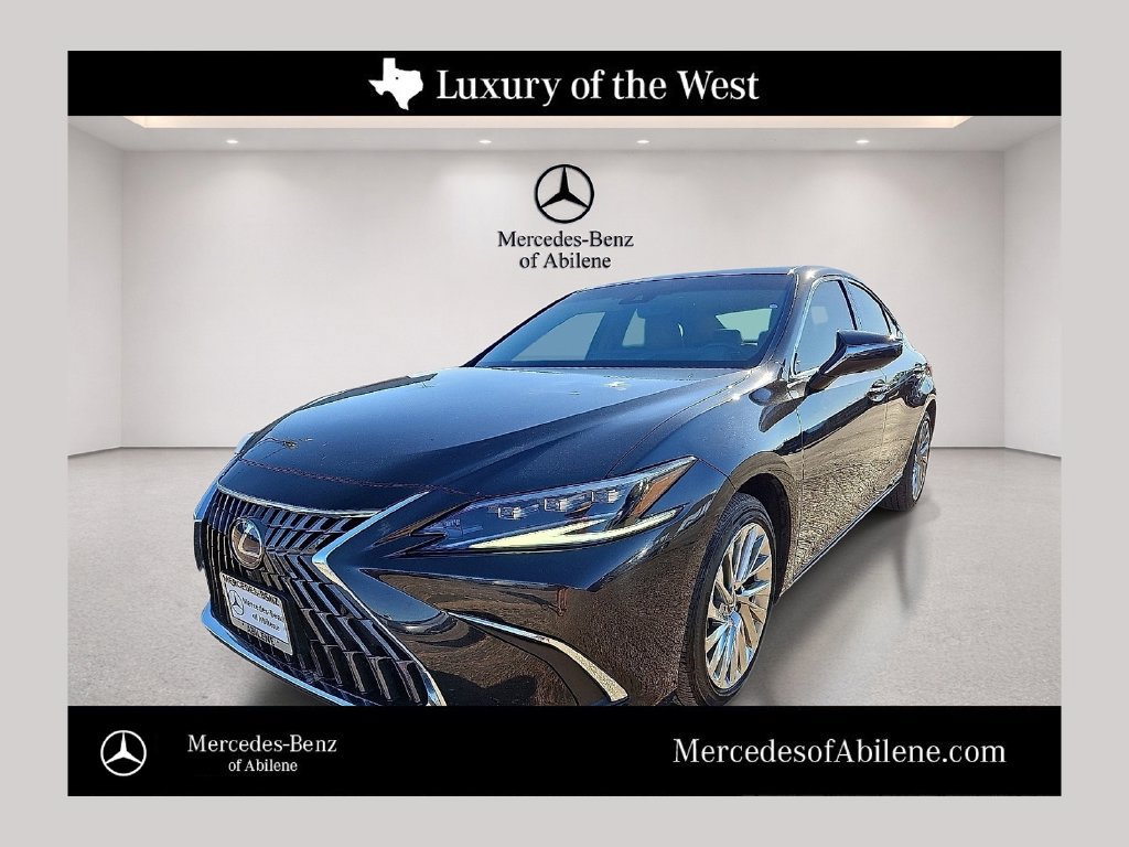 Used 2022 Lexus ES 300h Ultra Luxury w/ Accessory Package 2 FWD image 1