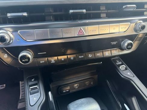 Used 2024 Kia Telluride SX Prestige X-Line AWD/4WD image 22