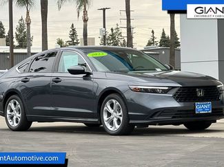 Used 2023 Honda Accord LX video 1