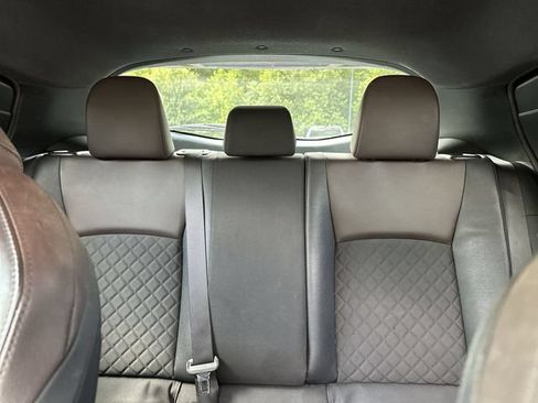 Certified 2019 Toyota C-HR Limited FWD image 28