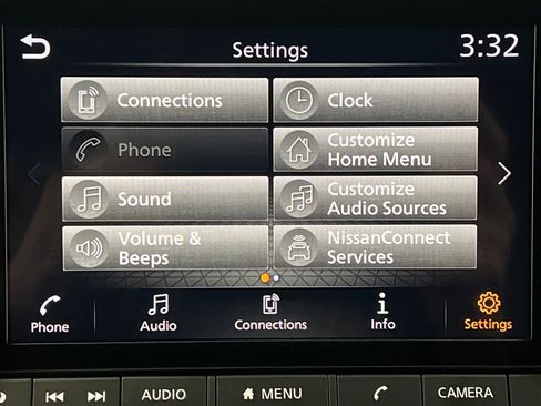 Used 2025 Nissan Rogue SV image 56