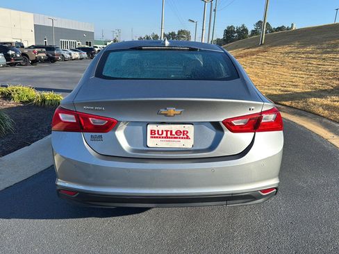Used 2024 Chevrolet Malibu LT image 4