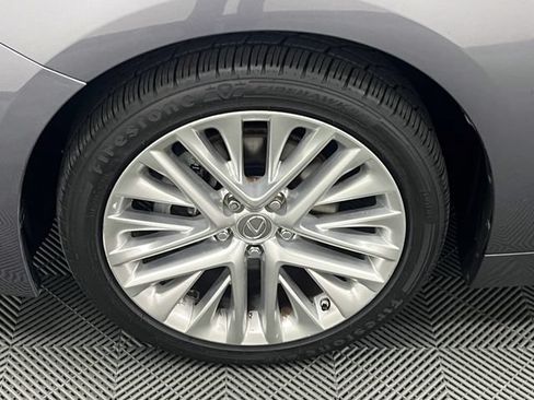 Used 2015 Lexus ES 350 w/ Luxury Package FWD image 23