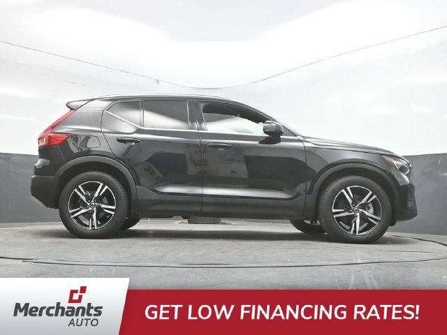 Used 2024 Volvo XC40 B5 Core AWD/4WD image 42