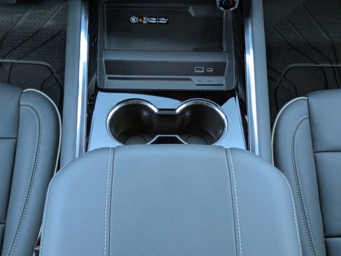 New 2026 Chevrolet Tahoe Premier image 6