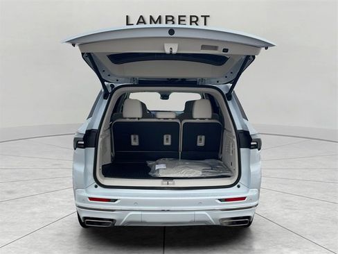 New 2026 Buick Enclave Avenir w/ Super Cruise Package image 21