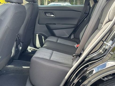 New 2026 Nissan Rogue SV FWD image 17