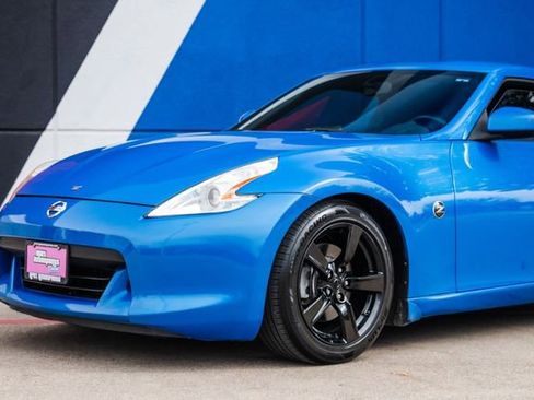 Used 2009 Nissan 370Z Coupe image 44