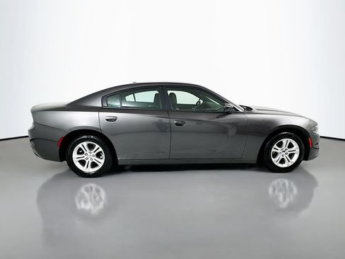 Used 2022 Dodge Charger SXT w/ Leather Interior Group RWD image 7