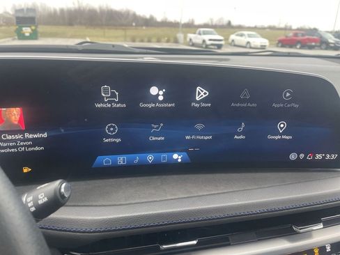 Certified 2024 Cadillac XT4 Sport w/ Cold Weather Package image 25