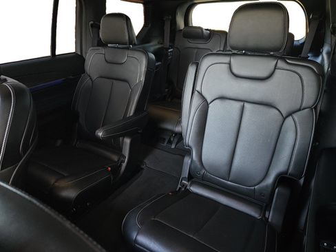 Used 2023 Jeep Grand Cherokee L Overland AWD/4WD image 23
