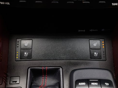 Used 2017 Lexus IS 200t F Sport image 45