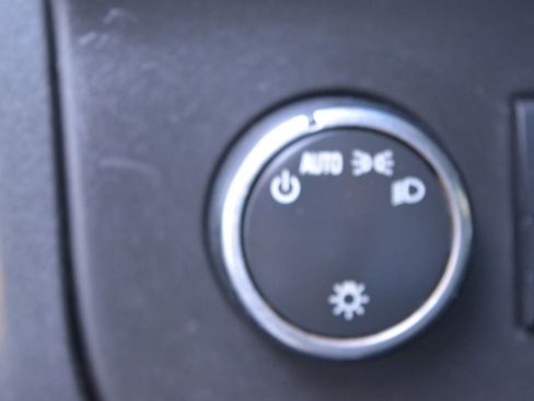 Used 2017 Chevrolet Express 3500 LS image 28