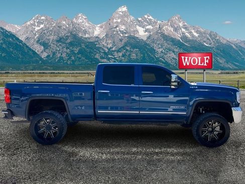 Used 2015 GMC Sierra 2500 SLT AWD/4WD image 4