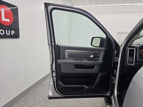 Used 2016 RAM 1500 Lone Star image 29