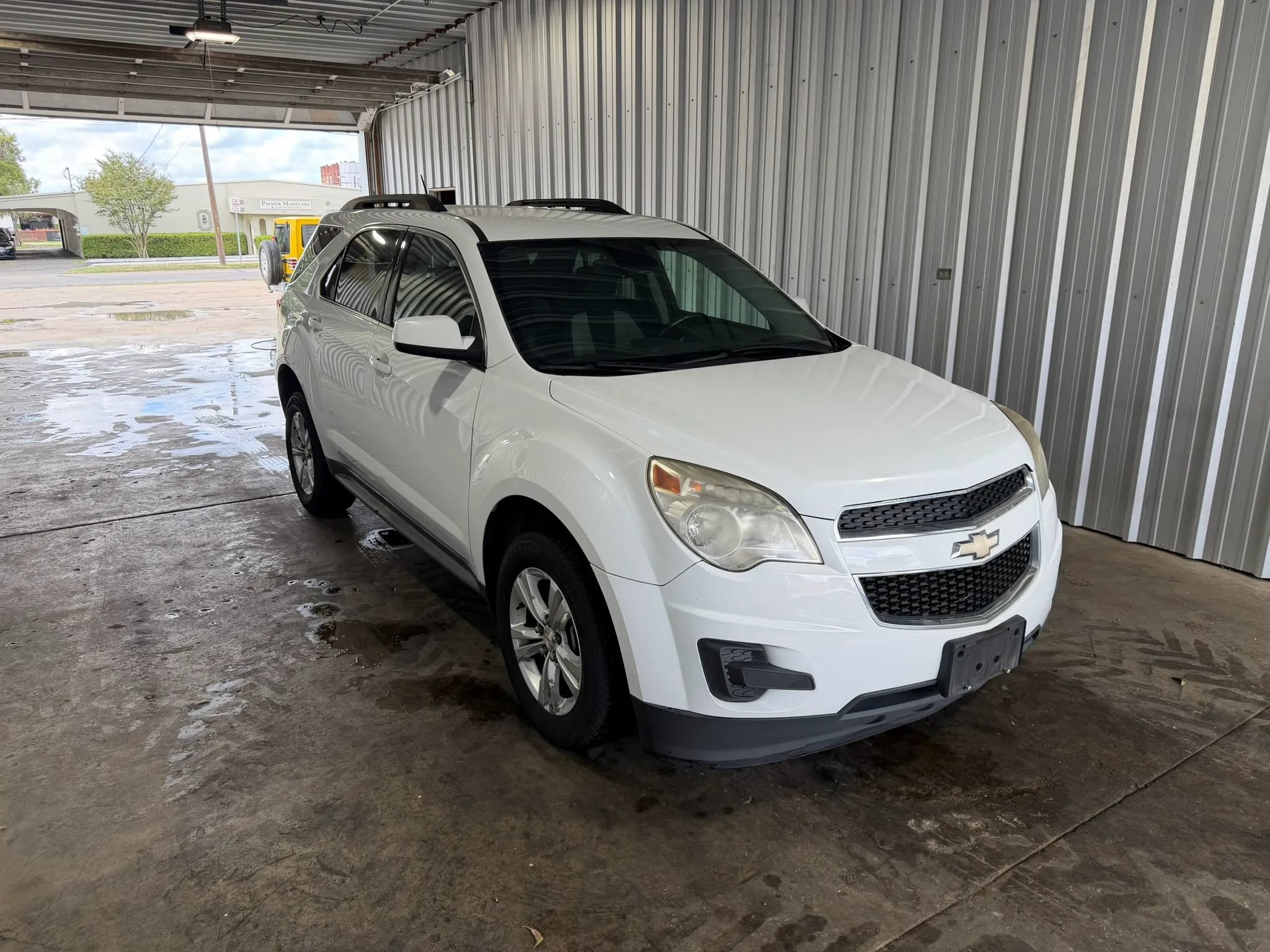 Used 2015 Chevrolet Equinox LT FWD image 4