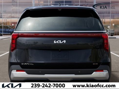 New 2026 Kia Carnival EX FWD image 13