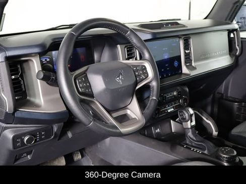 Used 2021 Ford Bronco Outer Banks AWD/4WD image 14