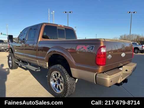 Used 2012 Ford F250 King Ranch w/ King Ranch w/Chrome Pkg image 16