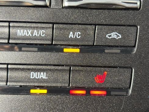 Used 2016 Lincoln MKC Premiere image 22