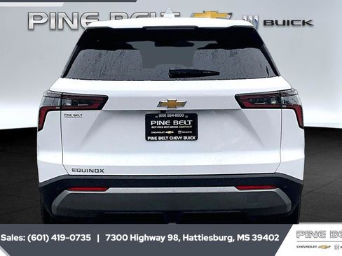 New 2026 Chevrolet Equinox LT w/ Safety and Technology Package FWD image 4