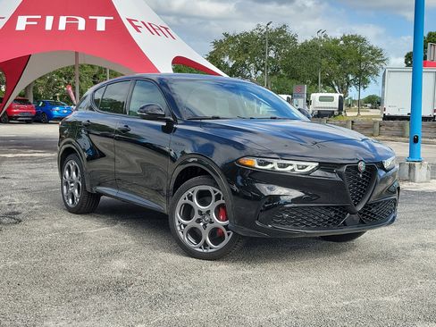 Used 2024 Alfa Romeo Tonale Ti AWD/4WD image 1
