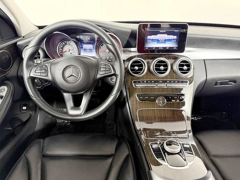 Used 2017 Mercedes-Benz C 300 4MATIC Sedan image 55