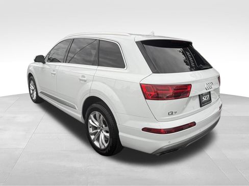 Used 2019 Audi Q7 3.0T Premium w/ Convenience Package AWD/4WD image 3