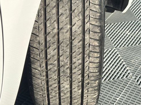 Used 2025 Toyota Camry LE image 21