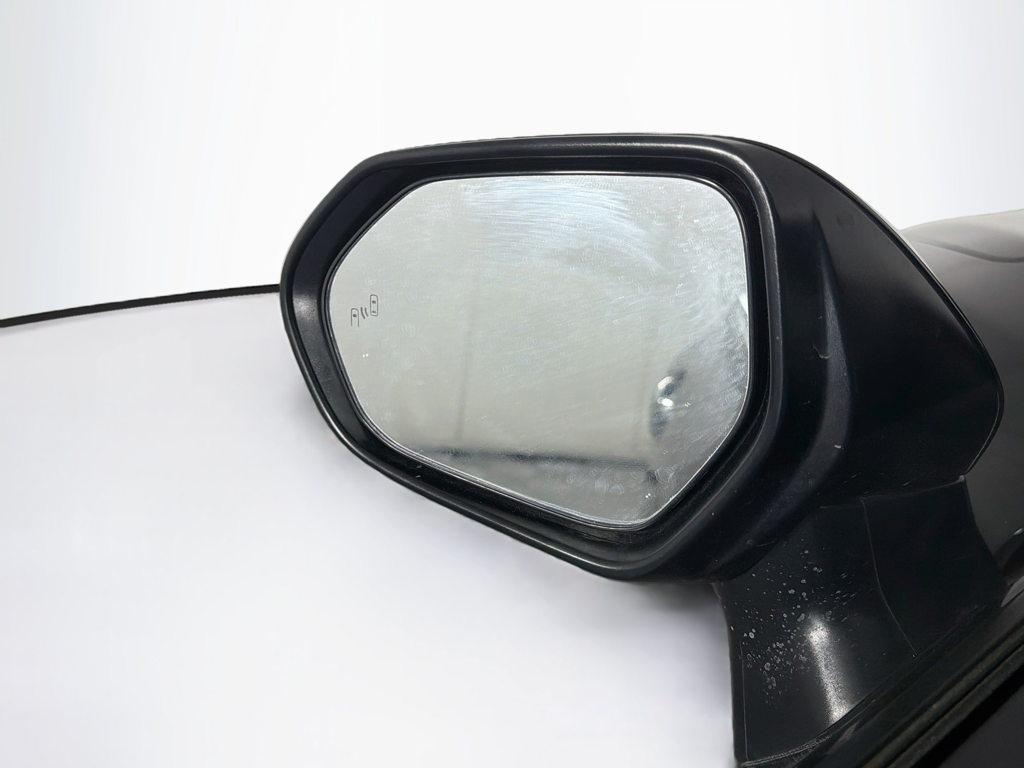 Used 2025 Toyota Camry SE FWD image 16