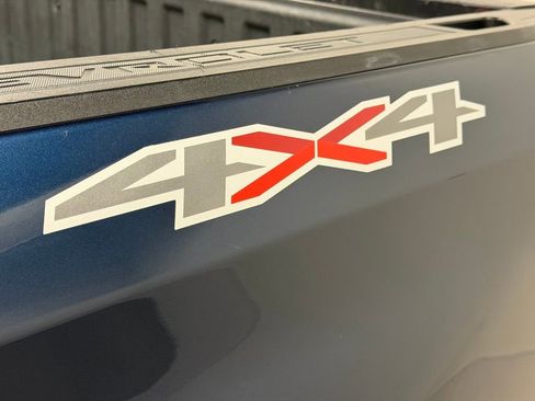 Certified 2021 Chevrolet Silverado 1500 LT w/ Convenience Package II image 29