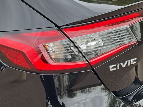 Used 2024 Honda Civic Sport image 34
