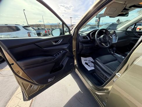 Used 2024 Subaru Ascent Limited w/ Technology Package AWD/4WD image 10
