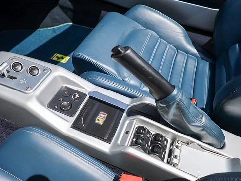 Used 2005 Ferrari 360 Spider image 38