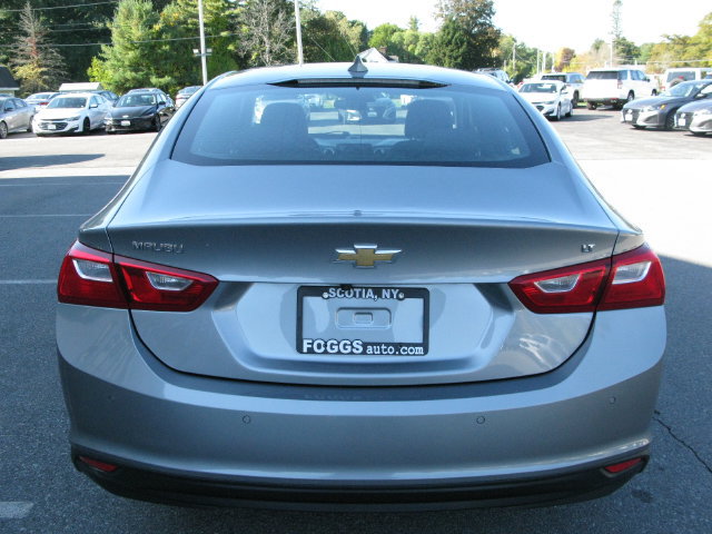 Used 2024 Chevrolet Malibu LT FWD image 5