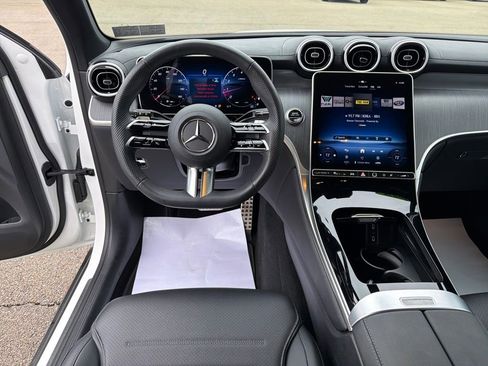 Certified 2025 Mercedes-Benz GLC 300 4MATIC image 14