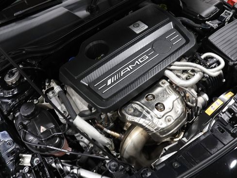 Used 2018 Mercedes-Benz GLA 45 AMG 4MATIC w/ Multimedia Package image 9