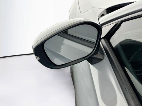 Used 2025 Honda Civic Sport image 16