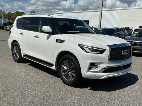 Used 2024 INFINITI QX80 Luxe image 10