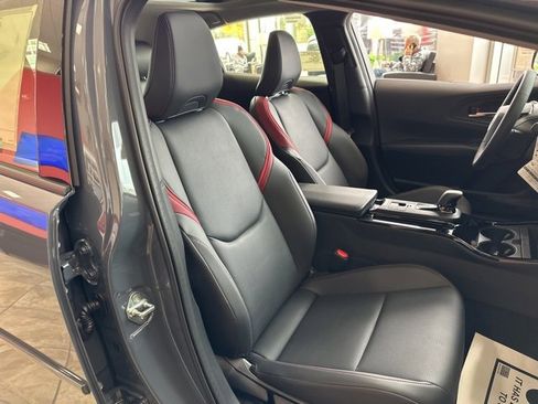 New 2026 Toyota Prius XSE image 23